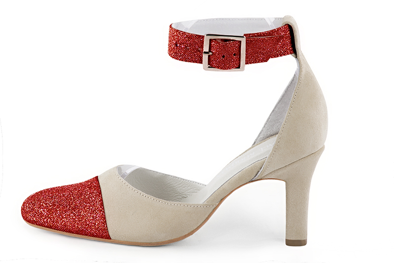 Scarlet red and champagne white women's open side shoes, with a strap around the ankle. Round toe. High kitten heels. Profile view - Florence KOOIJMAN